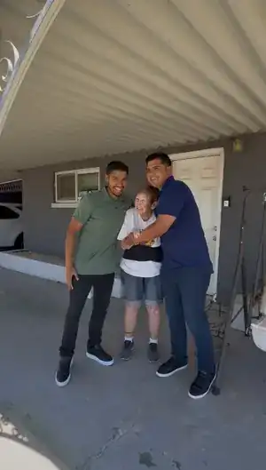 PHS team with an Arizona home seller