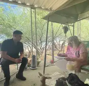 PHS team with an Arizona home seller